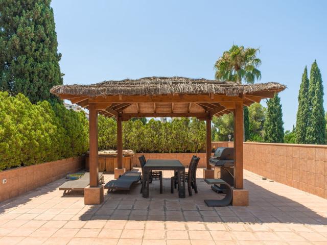 Dúplex en venta en El Vicario, Costa del Sol Occidental