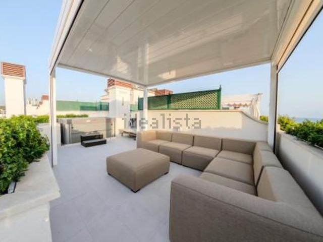 Dúplex en alquiler en El Vicario, Costa del Sol Occidental