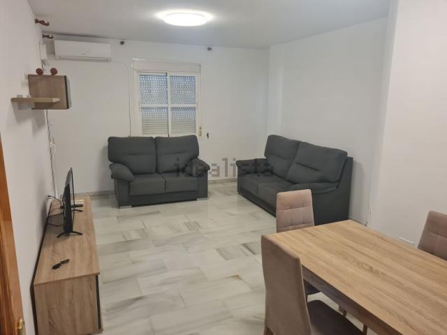 Piso en alquiler en Puerto de la Torre, Málaga-Costa del Sol