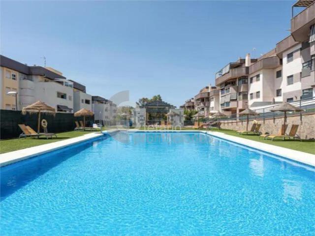 Piso en venta en Puerto de la Torre, Málaga-Costa del Sol