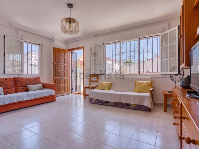 Piso en venta en La Mata, el Baix Segura / La Vega Baja