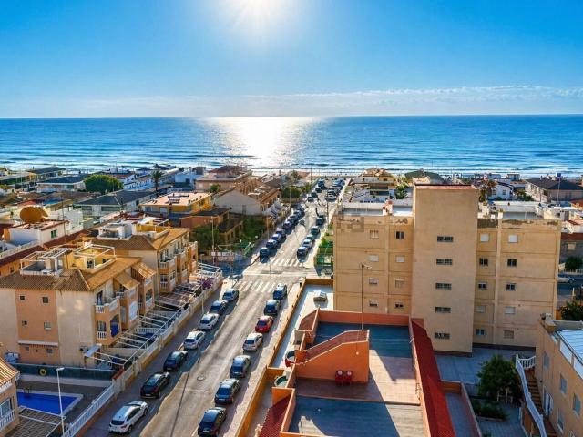 Piso en venta en La Mata, el Baix Segura / La Vega Baja