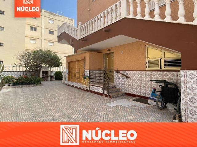 Dúplex en venta en Torrevieja, Valencia