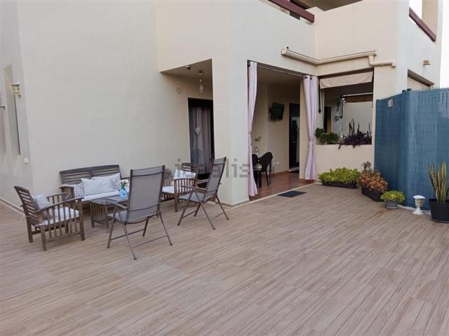 Piso en venta en Estepona, Alcazaba Beach