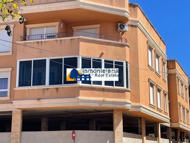 Piso en venta en Los Montesinos, Barrio de los Miras