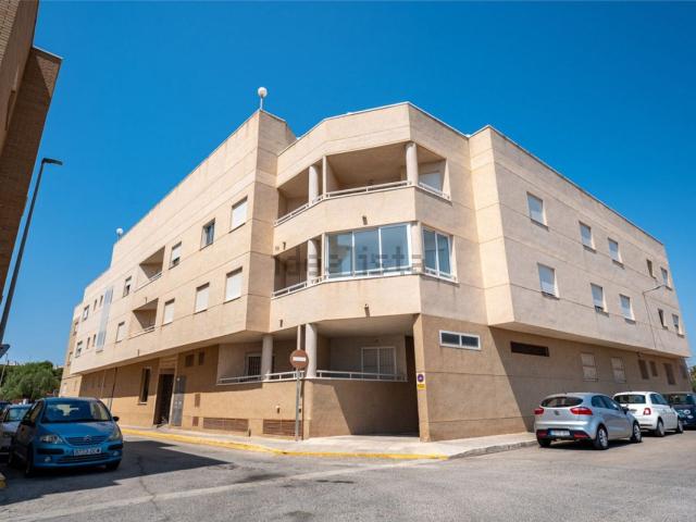 Piso en venta en Los Montesinos