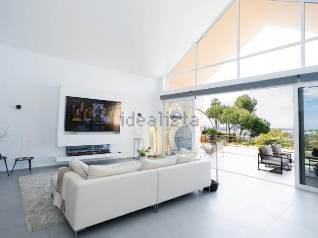 Ático en alquiler en Nueva Andalucía, Marbella