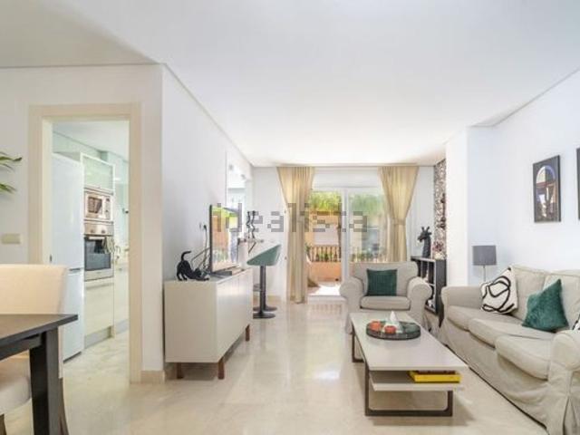 Piso en alquiler en Nueva Andalucía, Marbella