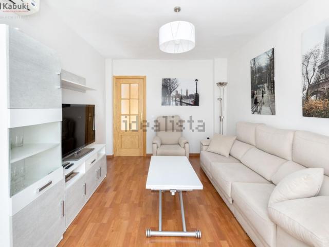 Piso en alquiler en Granada, Pajaritos