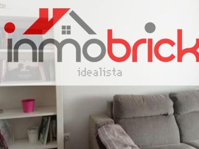 Piso en venta en Zona 1 (el Valle y Dehesa de la Villa), Lucena