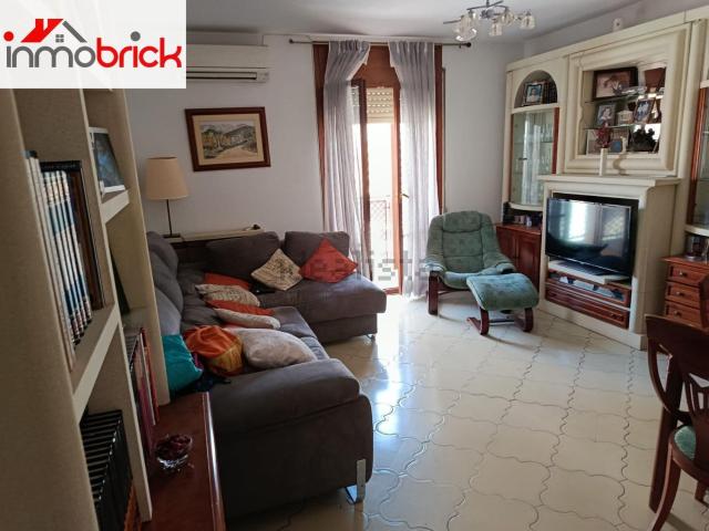 Piso en venta en Lucena, Andalucía