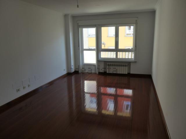 Piso en venta en Lugo, Lugo