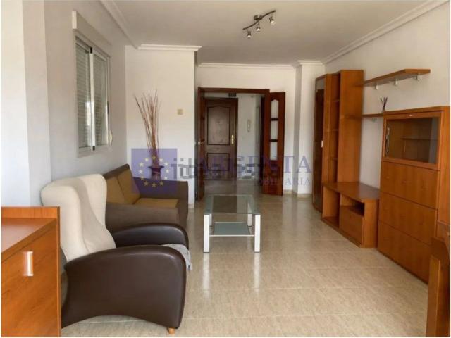 Piso en venta en Los Castellanos, Cáceres