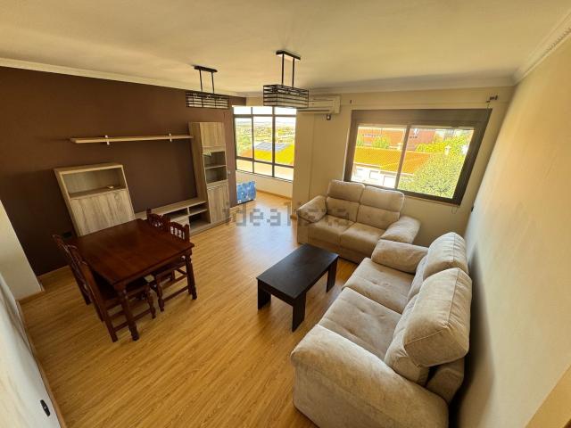 Piso en venta en Madroñera, Cáceres