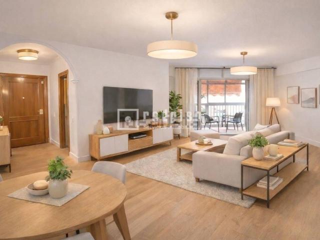Piso en venta en Ciudad Jardín, Málaga-Costa del Sol