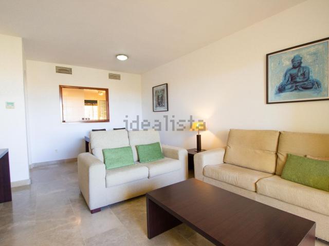 Piso en venta en Castillo de la Duquesa, Costa del Sol Occidental