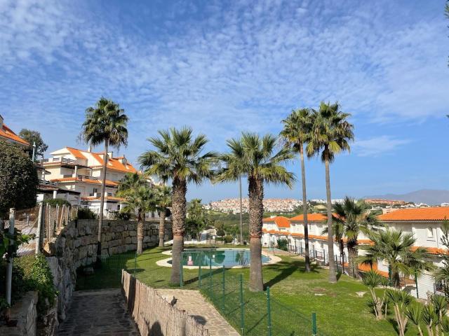 Dúplex en alquiler en Costa del Sol Occidental, Andalucía