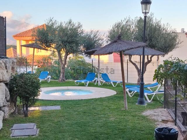 Piso en alquiler en Castillo de la Duquesa, Manilva