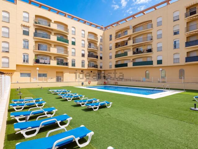 Piso en venta en San Luis de Sabinillas, Manilva