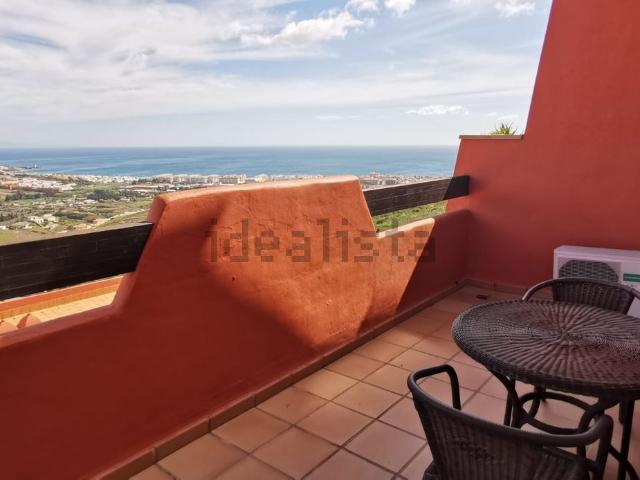 Piso en alquiler en Castillo de la Duquesa, Manilva