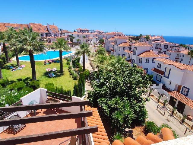 Ático en venta en Castillo de la Duquesa, Costa del Sol Occidental
