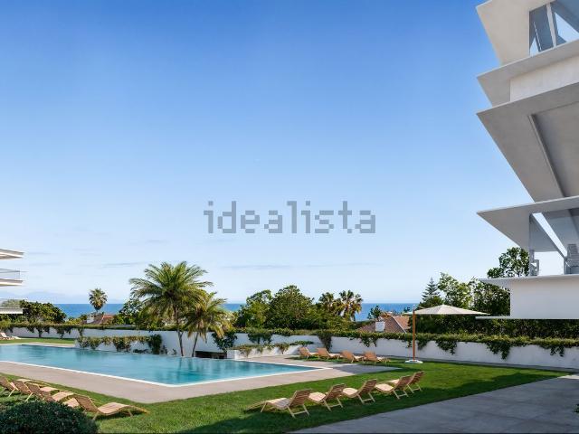 Piso en venta en Castillo de la Duquesa, Costa del Sol Occidental