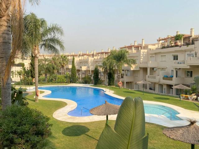 Dúplex en venta en San Luis de Sabinillas, Costa del Sol Occidental