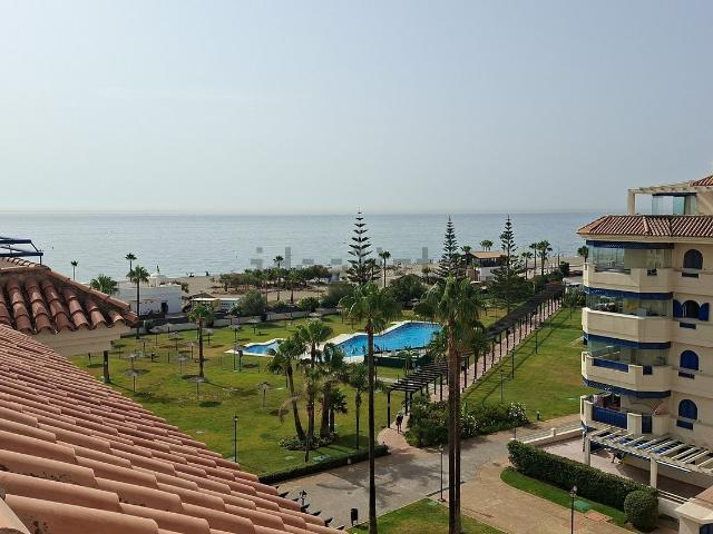 Ático en alquiler en San Luis de Sabinillas, Costa del Sol Occidental