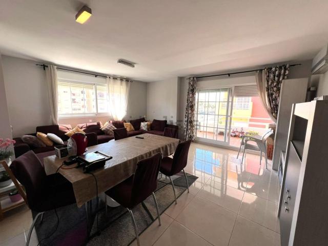 Piso en venta en San Luis de Sabinillas, Costa del Sol Occidental