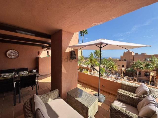 Piso en venta en Castillo de la Duquesa, Costa del Sol Occidental