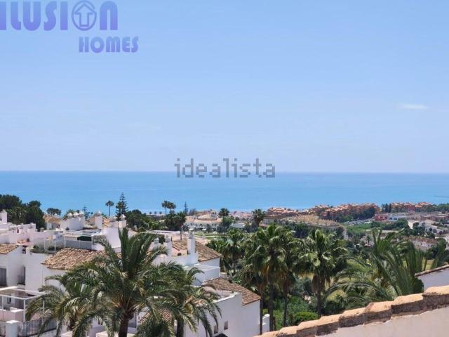 Ático en venta en Castillo de la Duquesa, Costa del Sol Occidental