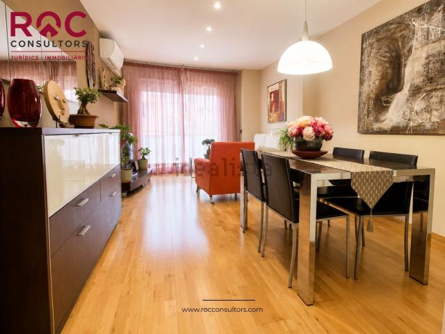 Piso en venta en Poble Nou, Bages