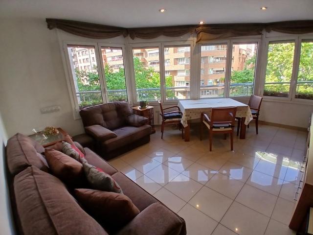 Piso en alquiler en Passeig i Rodalia, Bages