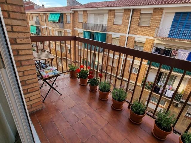 Piso en venta en les Tres Creus, Bages