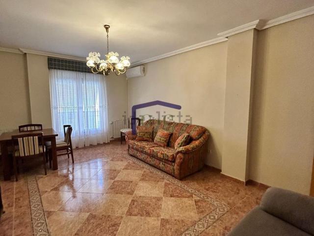 Piso en venta en Manzanares, Ciudad Real