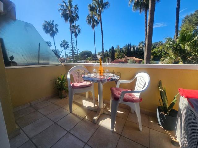 Dúplex en venta en Artola, Costa del Sol Occidental