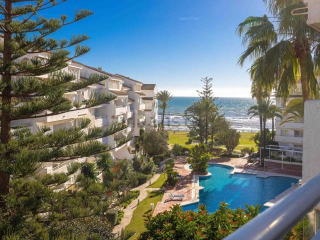 Dúplex en venta en Artola, Costa del Sol Occidental