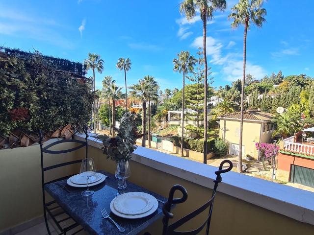 Dúplex en alquiler en Artola, Marbella