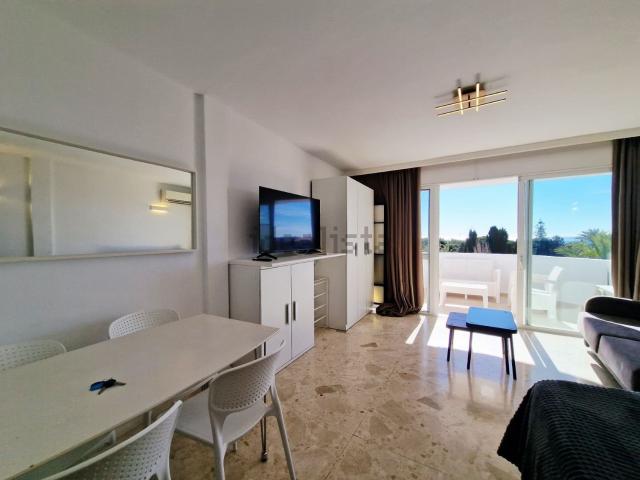 Piso en venta en Artola, Costa del Sol Occidental