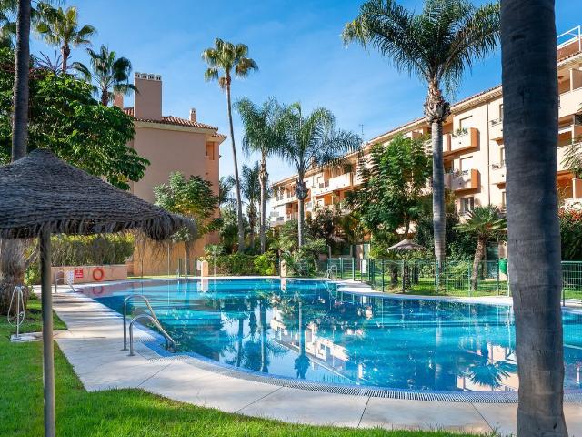 Dúplex en venta en Artola, Costa del Sol Occidental