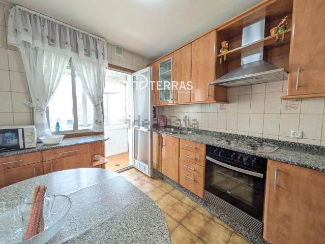 Piso en venta en Santa María do Porto de Marín, O Morrazo