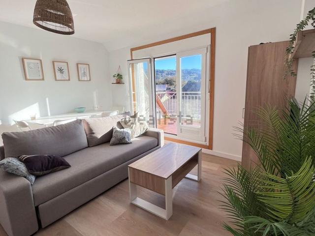 Piso en alquiler en Mogor, Marín