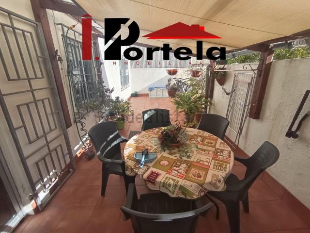 Piso en venta en Santa María do Porto de Marín, O Morrazo