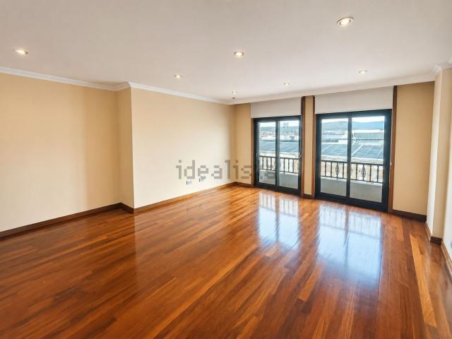 Piso en venta en San Xián de Marín, O Morrazo