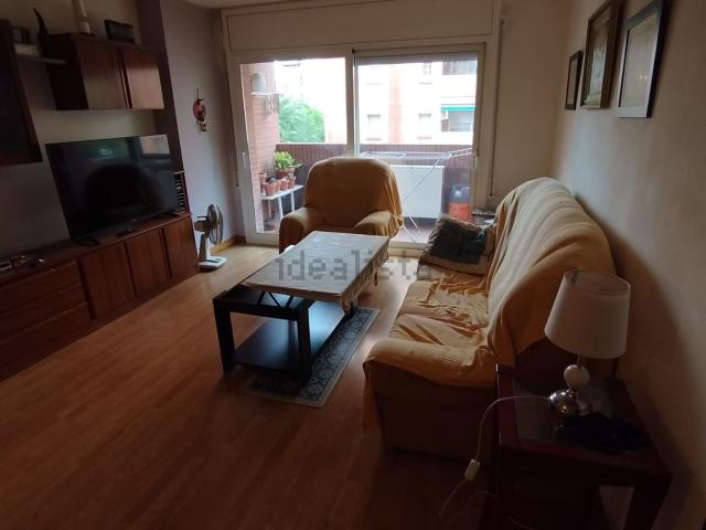 Piso en alquiler en Pou del Merlí, Martorell