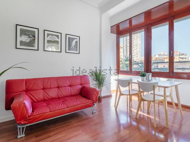 Piso en alquiler en Mercat, l'Alacantí