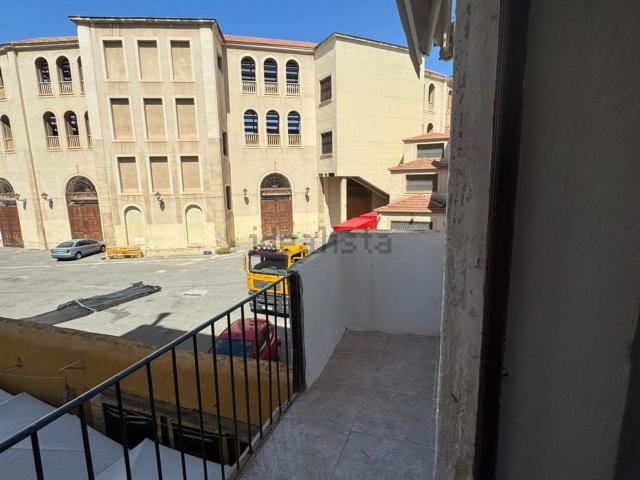 Ático en alquiler en Mercat, l'Alacantí