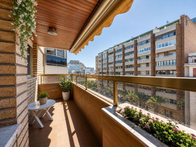 Piso en venta en Nostra Senyora de Gràcia, l'Alacantí