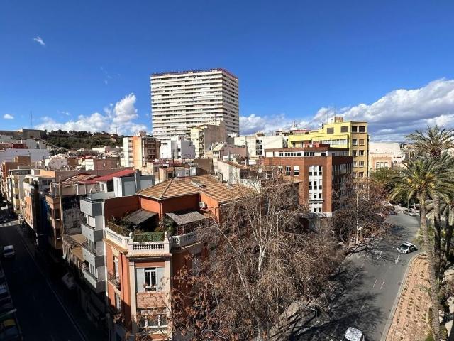 Ático en venta en Mercat, l'Alacantí