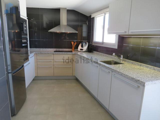 Ático en venta en la Plana Alta, Valencia